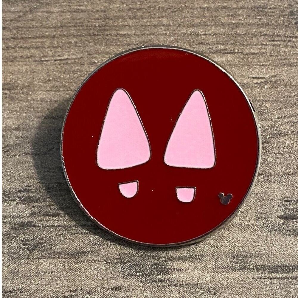 Disney Parks Character Footprints Pink Minnie Mouse Pin Hidden Mickey #2 of 4